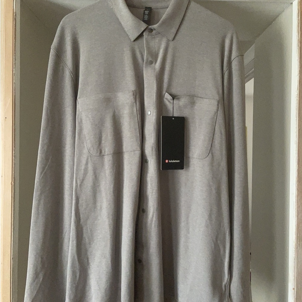 Brand New Mens Lululemon Soft Knit Overshirt. Size XXL. Color: Heather